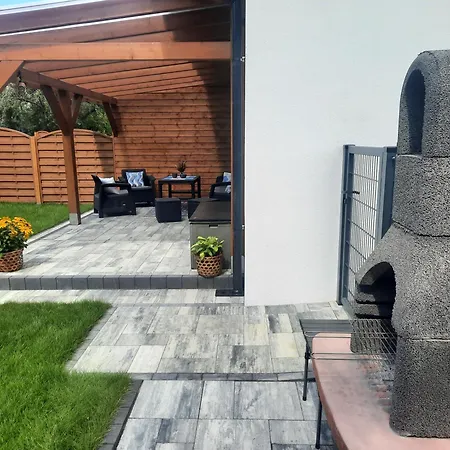 Na Skraju - - Rekreacyjne Lokal D *